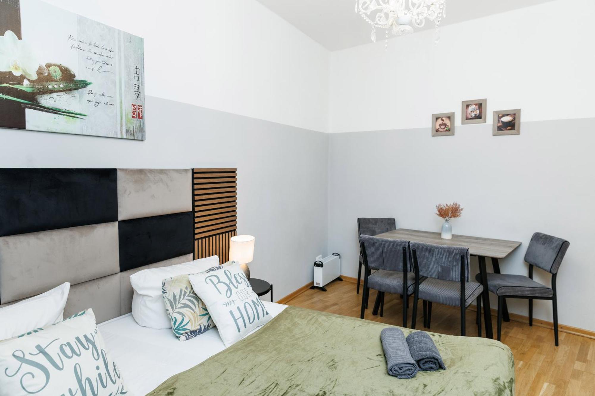 Grand Central Mitte Apartment Berlim Exterior foto