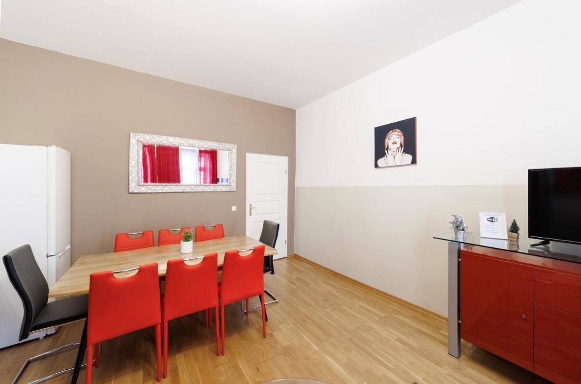 Grand Central Mitte Apartment Berlim Exterior foto